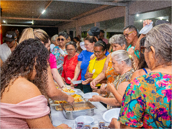 Natal Encantado com as famílias do SCFV!